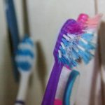 hoe-een-gewone-tandenborstel-groenten-beter-schoonmaakt-dan-welke-borstel.jpg